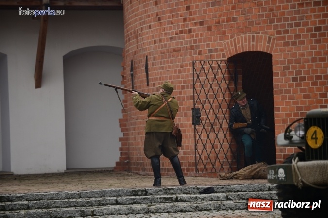 Zdjęcie w galerii na portalu naszraciborz.pl: Racibórz żołnierzom wyklętym - piknik historyczno-patriotyczny na zamku wiadomości z regionu