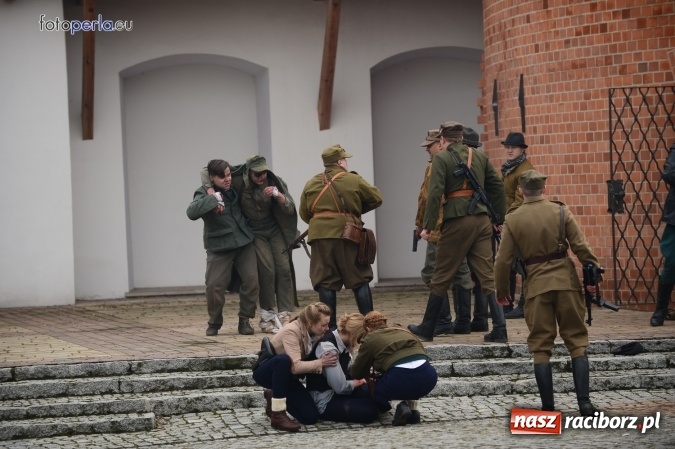 Zdjęcie w galerii na portalu naszraciborz.pl: Racibórz żołnierzom wyklętym - piknik historyczno-patriotyczny na zamku wiadomości z regionu