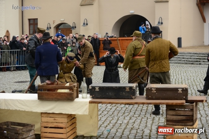 Zdjęcie w galerii na portalu naszraciborz.pl: Racibórz żołnierzom wyklętym - piknik historyczno-patriotyczny na zamku wiadomości z regionu