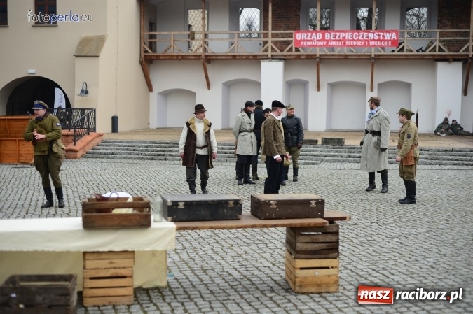 Zdjęcie w galerii na portalu naszraciborz.pl: Racibórz żołnierzom wyklętym - piknik historyczno-patriotyczny na zamku wiadomości z regionu