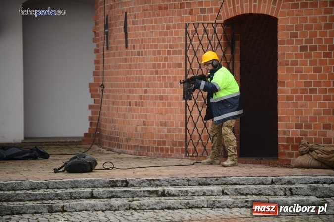 Zdjęcie w galerii na portalu naszraciborz.pl: Racibórz żołnierzom wyklętym - piknik historyczno-patriotyczny na zamku wiadomości z regionu