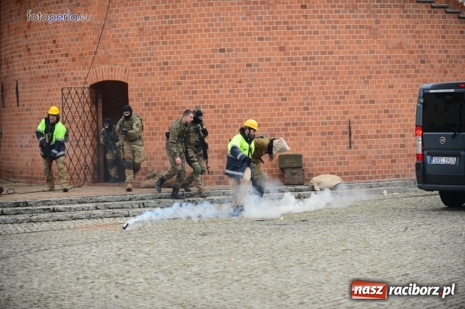 Zdjęcie w galerii na portalu naszraciborz.pl: Racibórz żołnierzom wyklętym - piknik historyczno-patriotyczny na zamku wiadomości z regionu