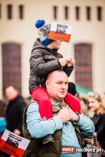 Zdjęcie w galerii na portalu naszraciborz.pl: Racibórz żołnierzom wyklętym - piknik historyczno-patriotyczny na zamku wiadomości z regionu
