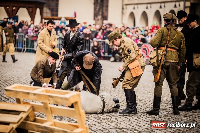 Zdjęcie w galerii na portalu naszraciborz.pl: Racibórz żołnierzom wyklętym - piknik historyczno-patriotyczny na zamku wiadomości z regionu