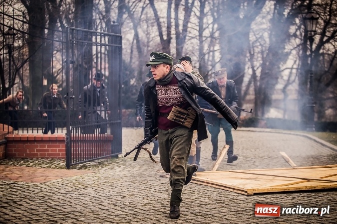 Zdjęcie w galerii na portalu naszraciborz.pl: Racibórz żołnierzom wyklętym - piknik historyczno-patriotyczny na zamku wiadomości z regionu