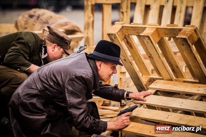 Zdjęcie w galerii na portalu naszraciborz.pl: Racibórz żołnierzom wyklętym - piknik historyczno-patriotyczny na zamku wiadomości z regionu