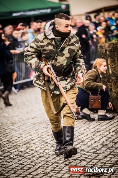 Zdjęcie w galerii na portalu naszraciborz.pl: Racibórz żołnierzom wyklętym - piknik historyczno-patriotyczny na zamku wiadomości z regionu