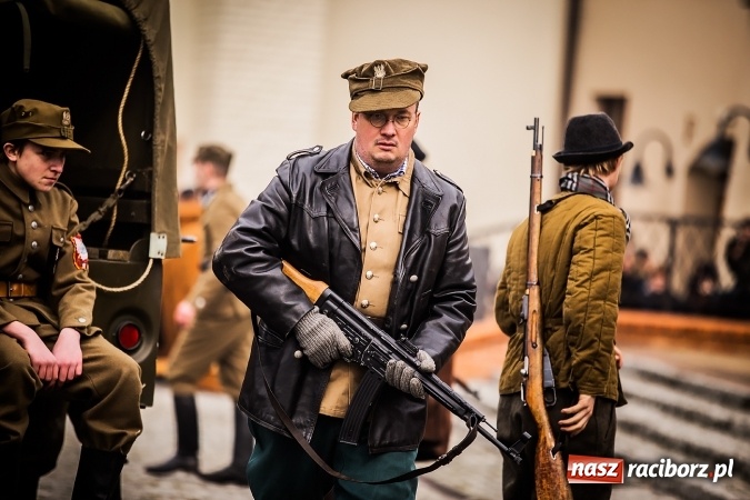 Zdjęcie w galerii na portalu naszraciborz.pl: Racibórz żołnierzom wyklętym - piknik historyczno-patriotyczny na zamku wiadomości z regionu