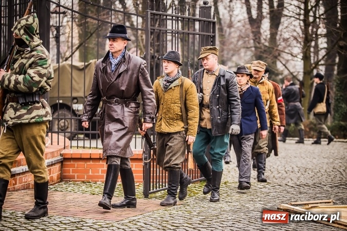 Zdjęcie w galerii na portalu naszraciborz.pl: Racibórz żołnierzom wyklętym - piknik historyczno-patriotyczny na zamku wiadomości z regionu