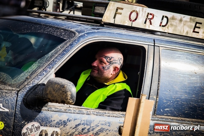 Zdjęcie w galerii na portalu naszraciborz.pl: Dzień Kobiet z Raciborskim Klubem Off-Road 4x4 wiadomości z regionu