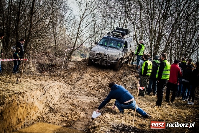Zdjęcie w galerii na portalu naszraciborz.pl: Dzień Kobiet z Raciborskim Klubem Off-Road 4x4 wiadomości z regionu