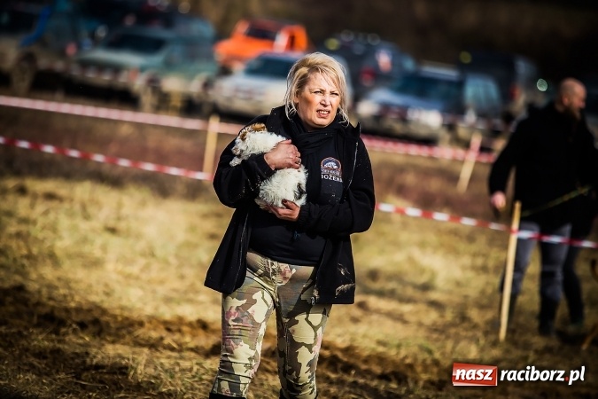 Zdjęcie w galerii na portalu naszraciborz.pl: Dzień Kobiet z Raciborskim Klubem Off-Road 4x4 wiadomości z regionu