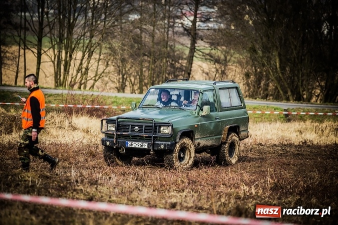 Zdjęcie w galerii na portalu naszraciborz.pl: Dzień Kobiet z Raciborskim Klubem Off-Road 4x4 wiadomości z regionu