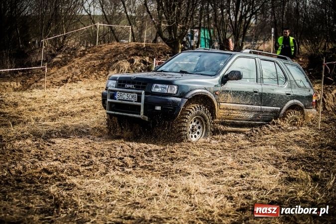 Zdjęcie w galerii na portalu naszraciborz.pl: Dzień Kobiet z Raciborskim Klubem Off-Road 4x4 wiadomości z regionu