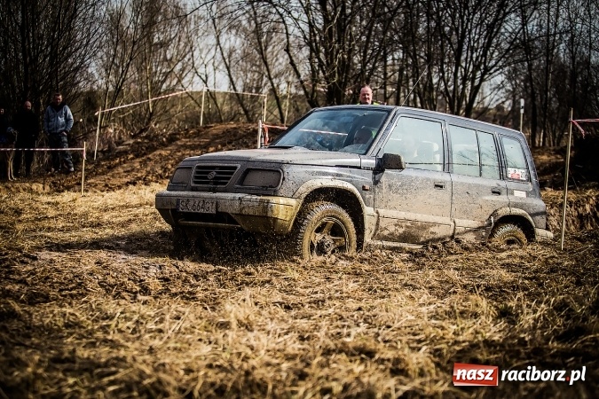 Zdjęcie w galerii na portalu naszraciborz.pl: Dzień Kobiet z Raciborskim Klubem Off-Road 4x4 wiadomości z regionu