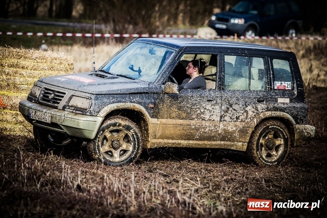 Zdjęcie w galerii na portalu naszraciborz.pl: Dzień Kobiet z Raciborskim Klubem Off-Road 4x4 wiadomości z regionu