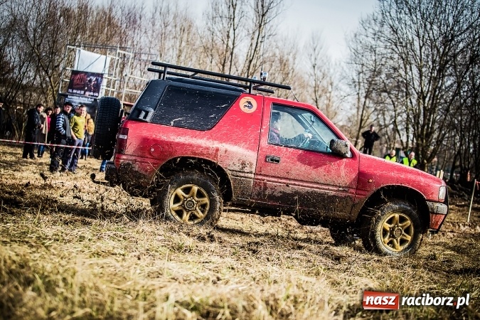 Zdjęcie w galerii na portalu naszraciborz.pl: Dzień Kobiet z Raciborskim Klubem Off-Road 4x4 wiadomości z regionu