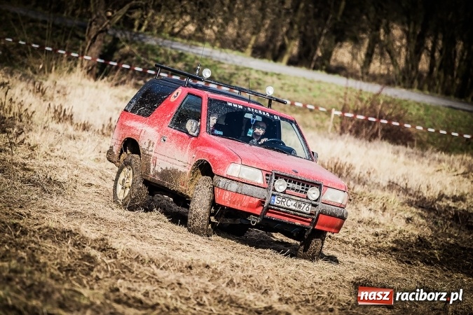 Zdjęcie w galerii na portalu naszraciborz.pl: Dzień Kobiet z Raciborskim Klubem Off-Road 4x4 wiadomości z regionu