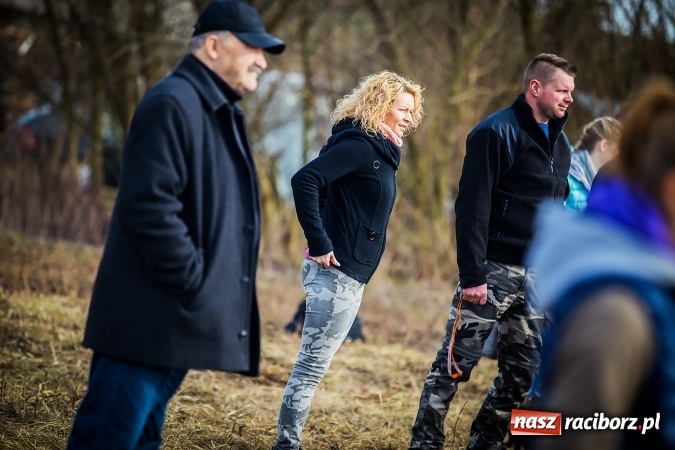 Zdjęcie w galerii na portalu naszraciborz.pl: Dzień Kobiet z Raciborskim Klubem Off-Road 4x4 wiadomości z regionu