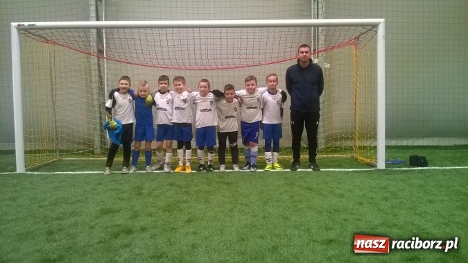 Zdjęcie w galerii na portalu naszraciborz.pl: Unia Racibórz bezkonkurencyjna na turnieju w Żorach wiadomości z regionu
