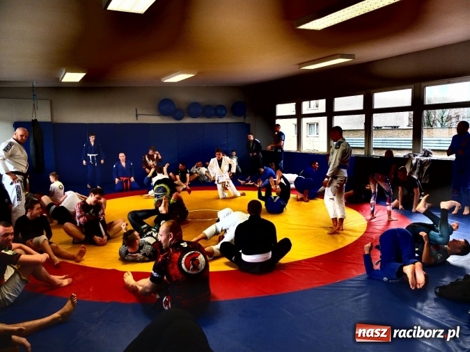 Zdjęcie w galerii na portalu naszraciborz.pl: Międzynarodowe spotkanie sparingowe w Łamatorze wiadomości z regionu