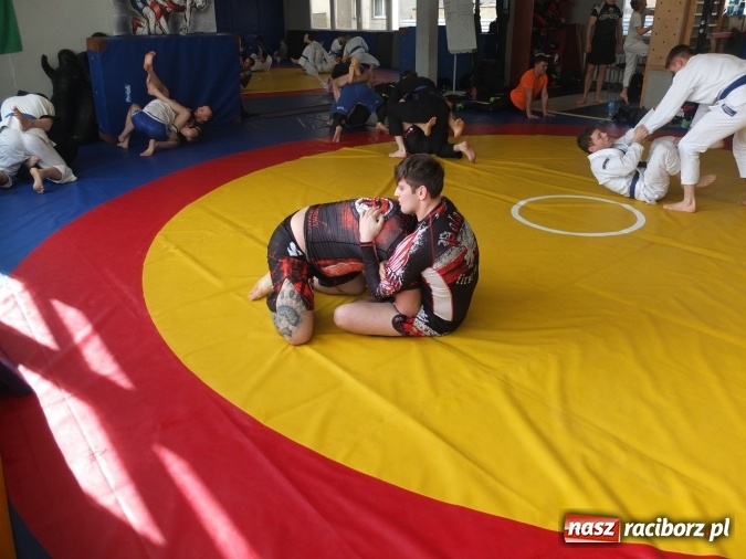Zdjęcie w galerii na portalu naszraciborz.pl: Międzynarodowe spotkanie sparingowe w Łamatorze wiadomości z regionu