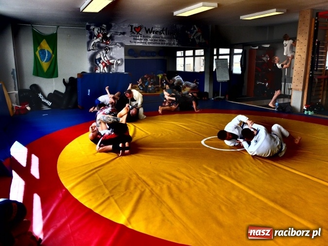 Zdjęcie w galerii na portalu naszraciborz.pl: Międzynarodowe spotkanie sparingowe w Łamatorze wiadomości z regionu