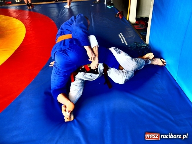 Zdjęcie w galerii na portalu naszraciborz.pl: Międzynarodowe spotkanie sparingowe w Łamatorze wiadomości z regionu