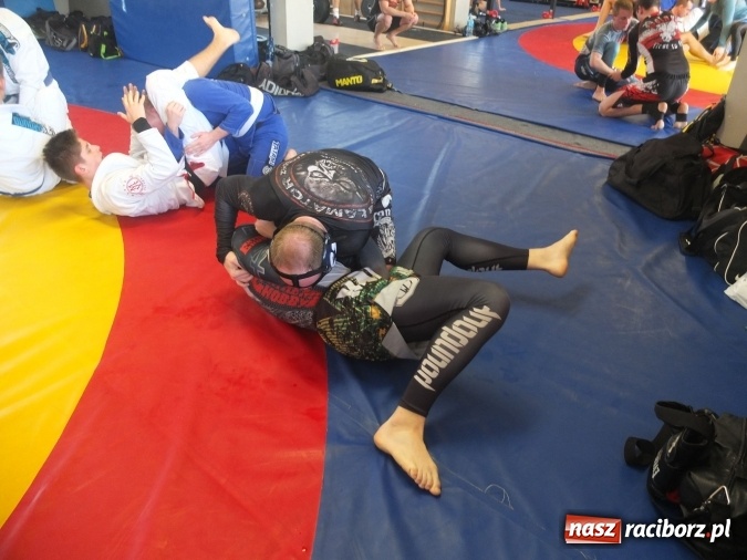 Zdjęcie w galerii na portalu naszraciborz.pl: Międzynarodowe spotkanie sparingowe w Łamatorze wiadomości z regionu