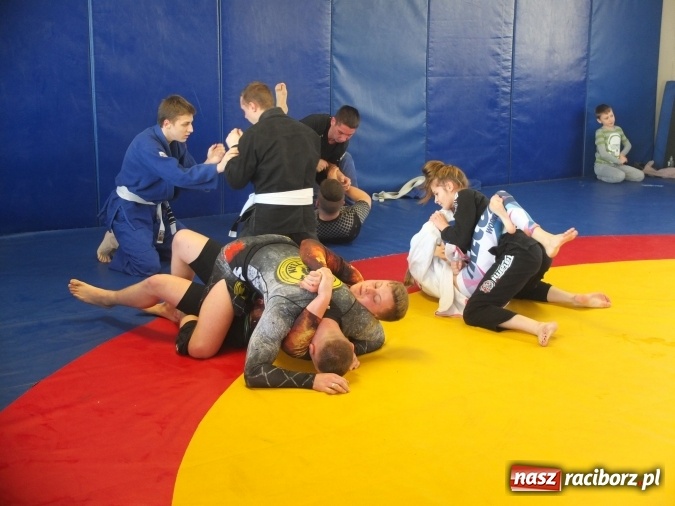 Zdjęcie w galerii na portalu naszraciborz.pl: Międzynarodowe spotkanie sparingowe w Łamatorze wiadomości z regionu
