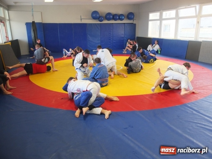 Zdjęcie w galerii na portalu naszraciborz.pl: Międzynarodowe spotkanie sparingowe w Łamatorze wiadomości z regionu