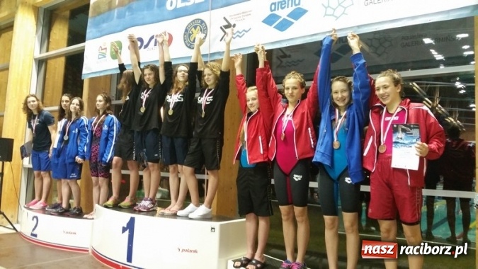 Zdjęcie w galerii na portalu naszraciborz.pl: Pływanie. Magda Modrzejewska mistrzynią Polski, srebro Jarka Lesika, brąz sztafety wiadomości z regionu