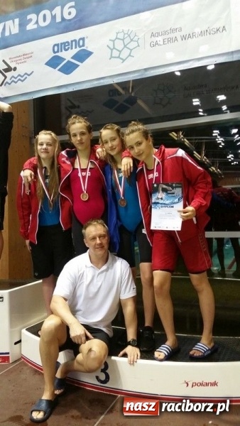 Zdjęcie w galerii na portalu naszraciborz.pl: Pływanie. Magda Modrzejewska mistrzynią Polski, srebro Jarka Lesika, brąz sztafety wiadomości z regionu