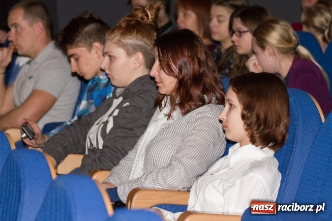 Zdjęcie w galerii na portalu naszraciborz.pl: Finał raciborskich obchodów Narodowego Dnia Pamięci Żołnierzy Wyklętych wiadomości z regionu