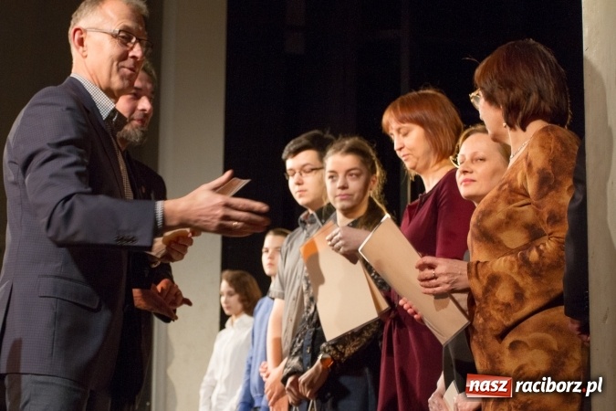 Zdjęcie w galerii na portalu naszraciborz.pl: Finał raciborskich obchodów Narodowego Dnia Pamięci Żołnierzy Wyklętych wiadomości z regionu