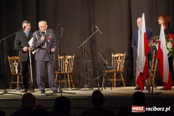 Zdjęcie w galerii na portalu naszraciborz.pl: Finał raciborskich obchodów Narodowego Dnia Pamięci Żołnierzy Wyklętych wiadomości z regionu