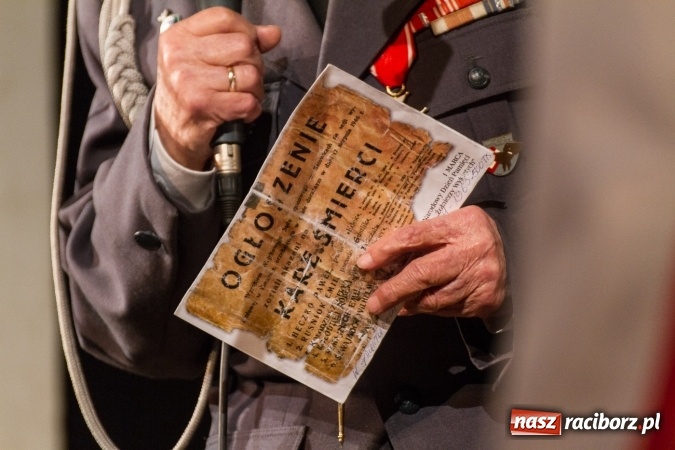 Zdjęcie w galerii na portalu naszraciborz.pl: Finał raciborskich obchodów Narodowego Dnia Pamięci Żołnierzy Wyklętych wiadomości z regionu