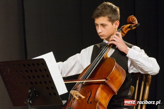 Zdjęcie w galerii na portalu naszraciborz.pl: Finał raciborskich obchodów Narodowego Dnia Pamięci Żołnierzy Wyklętych wiadomości z regionu