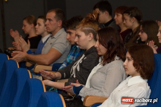 Zdjęcie w galerii na portalu naszraciborz.pl: Finał raciborskich obchodów Narodowego Dnia Pamięci Żołnierzy Wyklętych wiadomości z regionu