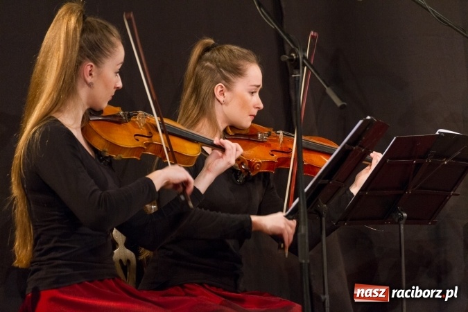 Zdjęcie w galerii na portalu naszraciborz.pl: Finał raciborskich obchodów Narodowego Dnia Pamięci Żołnierzy Wyklętych wiadomości z regionu