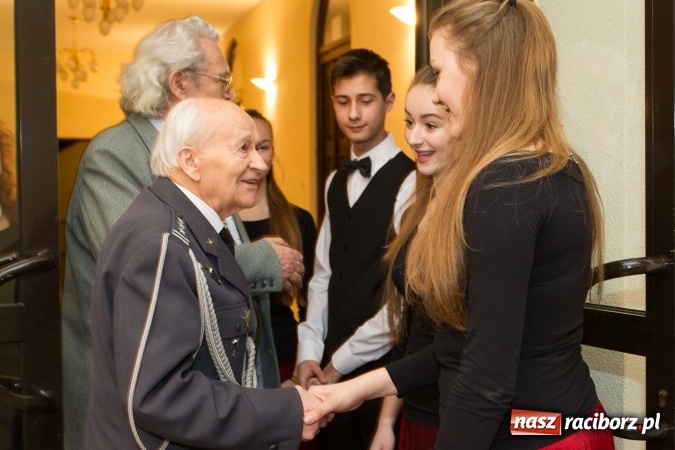 Zdjęcie w galerii na portalu naszraciborz.pl: Finał raciborskich obchodów Narodowego Dnia Pamięci Żołnierzy Wyklętych wiadomości z regionu