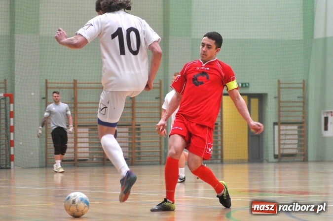 Zdjęcie w galerii na portalu naszraciborz.pl: Mat-Bruk po zwycięstwie w barażu nad IC Team zostaje w I lidze wiadomości z regionu