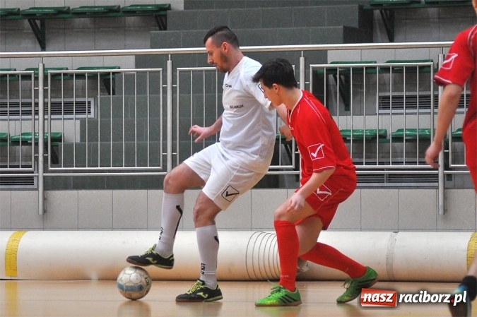 Zdjęcie w galerii na portalu naszraciborz.pl: Mat-Bruk po zwycięstwie w barażu nad IC Team zostaje w I lidze wiadomości z regionu