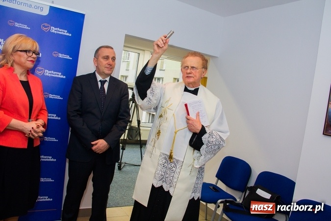 Zdjęcie w galerii na portalu naszraciborz.pl: Oficjalnie otwarcie biura poselskiego Gabrieli Lenartowicz z udziałem Grzegorza Schetyny i samorządowc&oacute;w z regionu wiadomości z regionu
