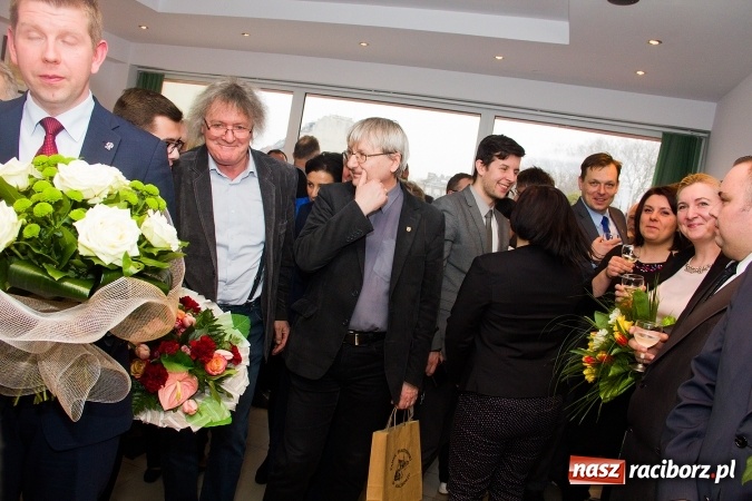 Zdjęcie w galerii na portalu naszraciborz.pl: Oficjalnie otwarcie biura poselskiego Gabrieli Lenartowicz z udziałem Grzegorza Schetyny i samorządowc&oacute;w z regionu wiadomości z regionu