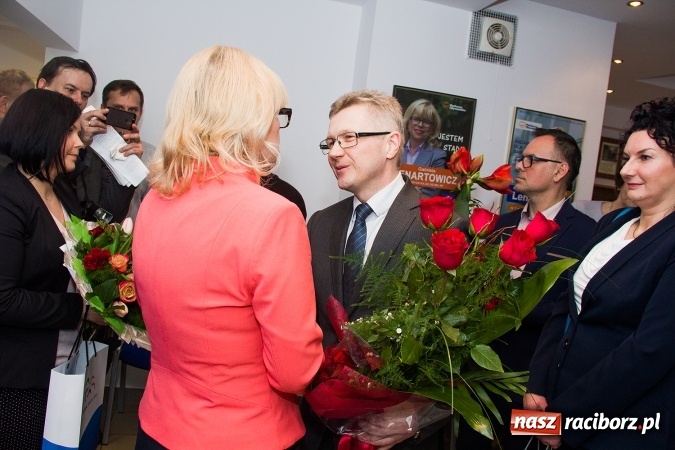 Zdjęcie w galerii na portalu naszraciborz.pl: Oficjalnie otwarcie biura poselskiego Gabrieli Lenartowicz z udziałem Grzegorza Schetyny i samorządowc&oacute;w z regionu wiadomości z regionu