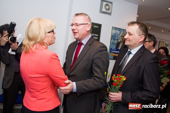 Zdjęcie w galerii na portalu naszraciborz.pl: Oficjalnie otwarcie biura poselskiego Gabrieli Lenartowicz z udziałem Grzegorza Schetyny i samorządowc&oacute;w z regionu wiadomości z regionu