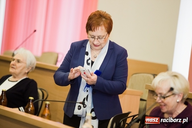 Zdjęcie w galerii na portalu naszraciborz.pl: Wczoraj odbyło się I posiedzenie Rady Seniorów Miasta Raciborza II kadencji wiadomości z regionu
