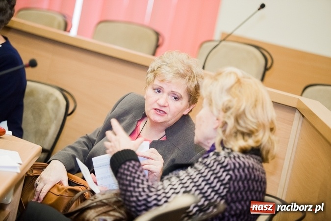Zdjęcie w galerii na portalu naszraciborz.pl: Wczoraj odbyło się I posiedzenie Rady Seniorów Miasta Raciborza II kadencji wiadomości z regionu