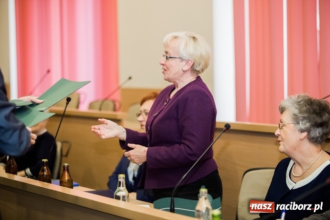 Zdjęcie w galerii na portalu naszraciborz.pl: Wczoraj odbyło się I posiedzenie Rady Seniorów Miasta Raciborza II kadencji wiadomości z regionu